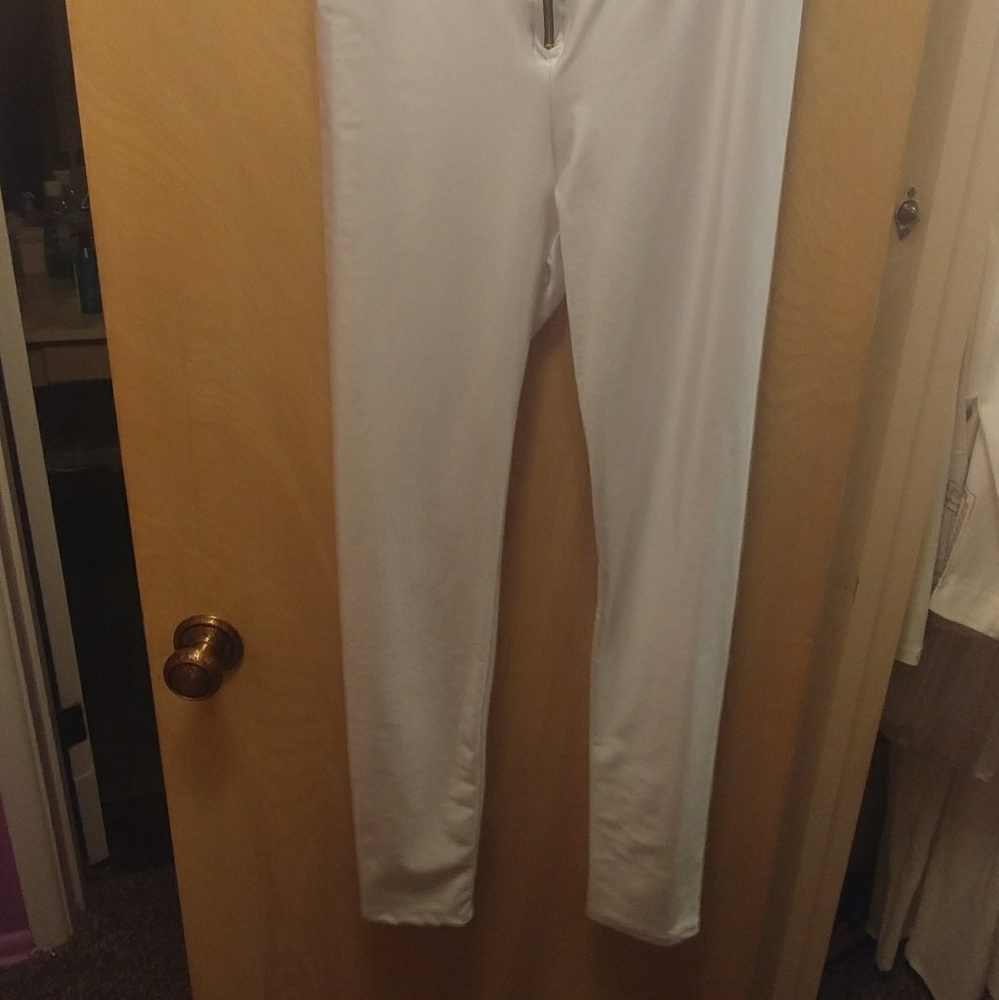 Pants - Picture 4 of 4